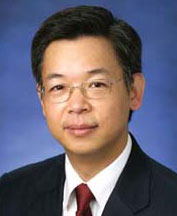 黄益平