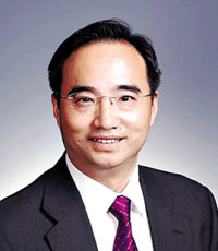 黄进
