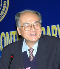 王洛林